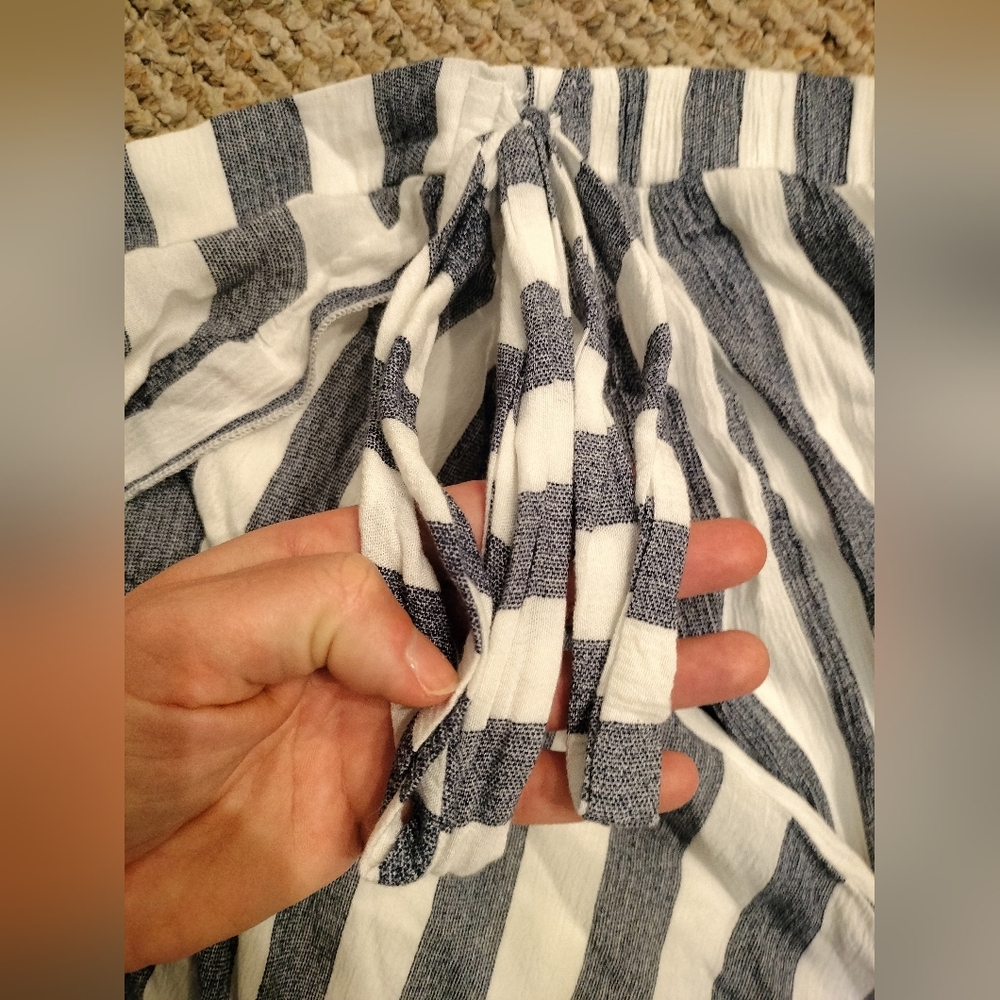 Striped Maxi Skirt - Picture 8 of 13